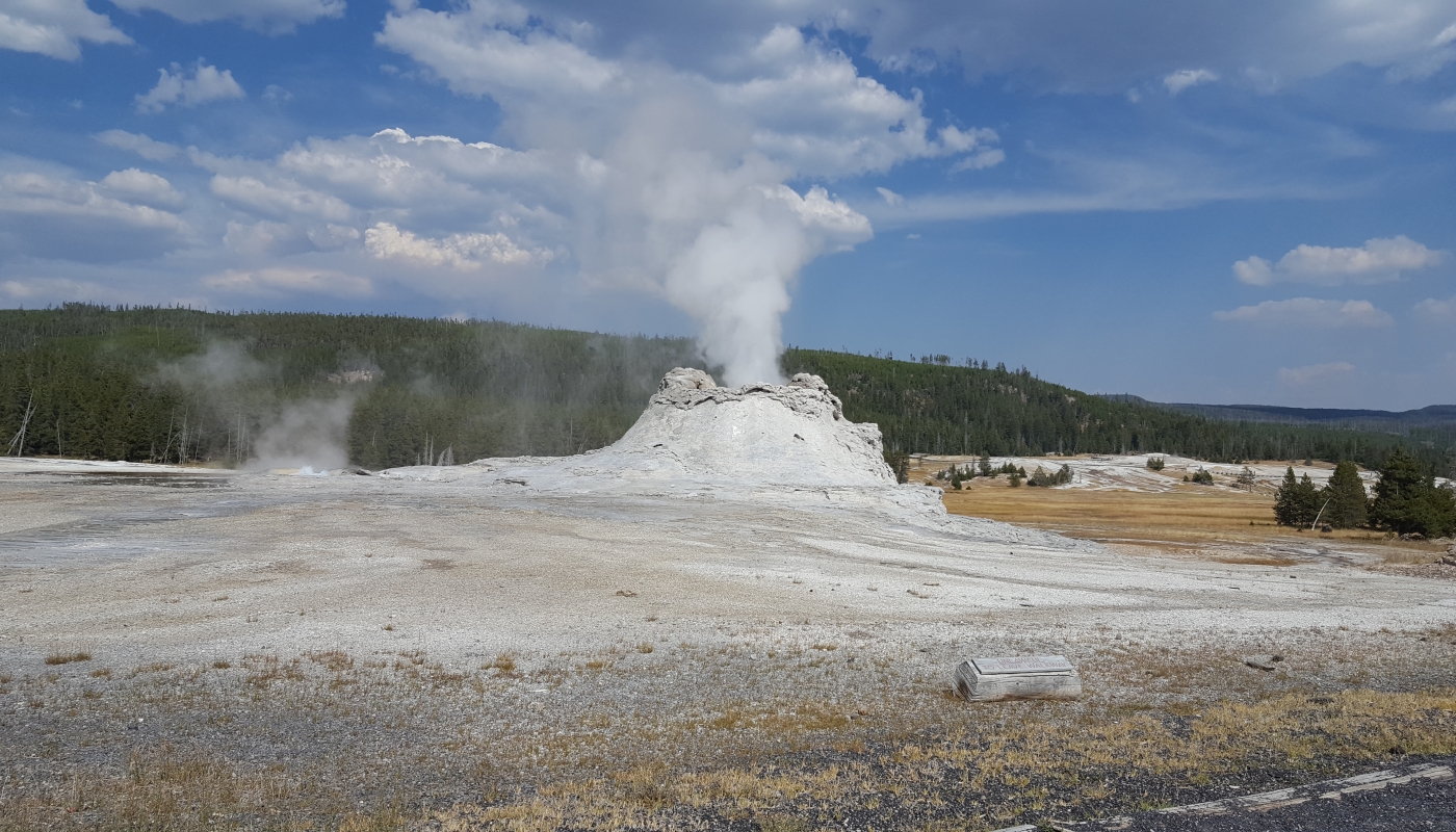 Yellowstone NP Yellowstone NP